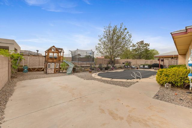 89 Wyoming Autumn Road NE, Rio Rancho, NM 87124