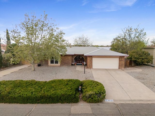 89 Wyoming Autumn Road NE, Rio Rancho, NM 87124