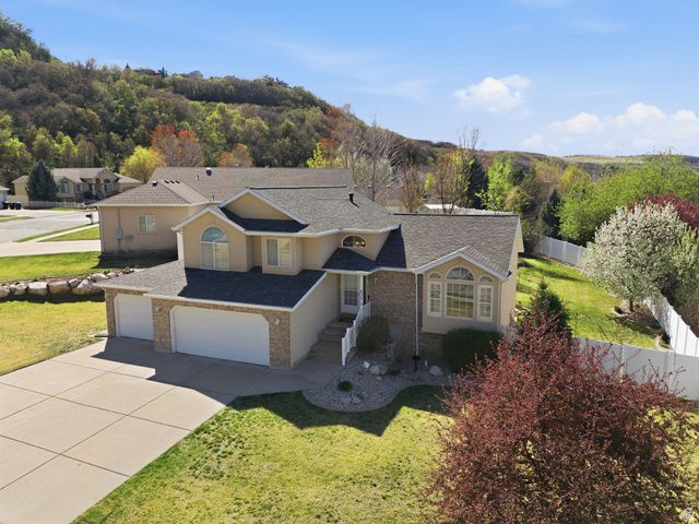 8271 S 2600 E, South Weber, UT 84405