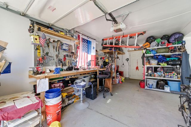 8271 S 2600 E, South Weber, UT 84405