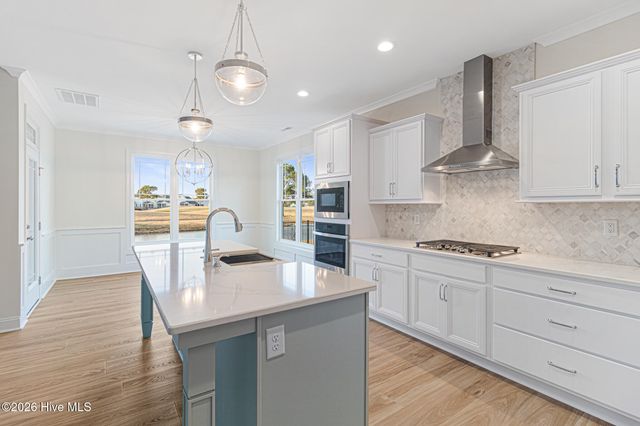 111 Windswept Lane, Beaufort, NC 28516