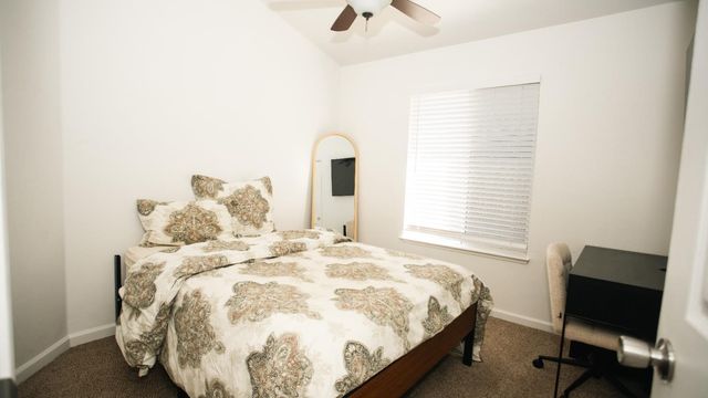 1028 Putnam Ct, Turlock, CA 95382