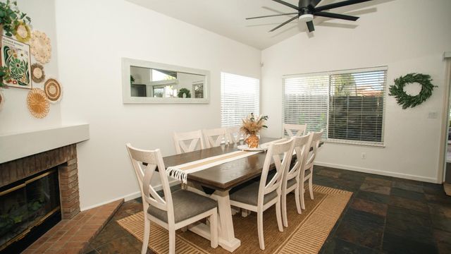 1028 Putnam Ct, Turlock, CA 95382