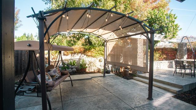 1028 Putnam Ct, Turlock, CA 95382