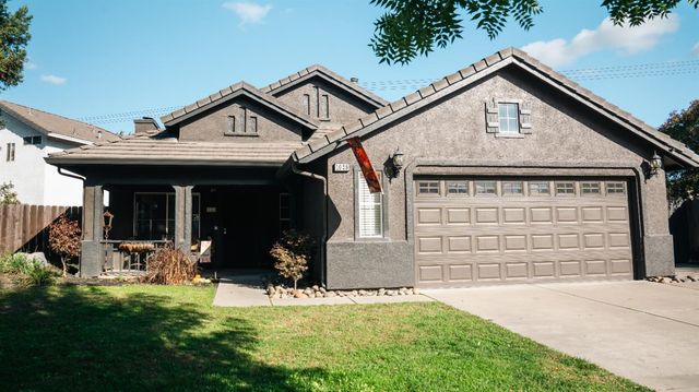 1028 Putnam Ct, Turlock, CA 95382