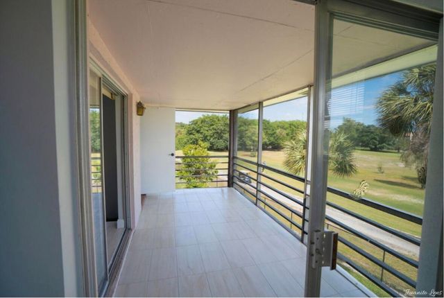 8002 Lagos De Campo Boulevard B306, Tamarac, FL 33321