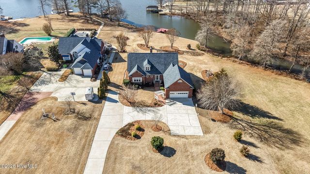 6303 Pointe Lane, Rocky Mount, NC 27803