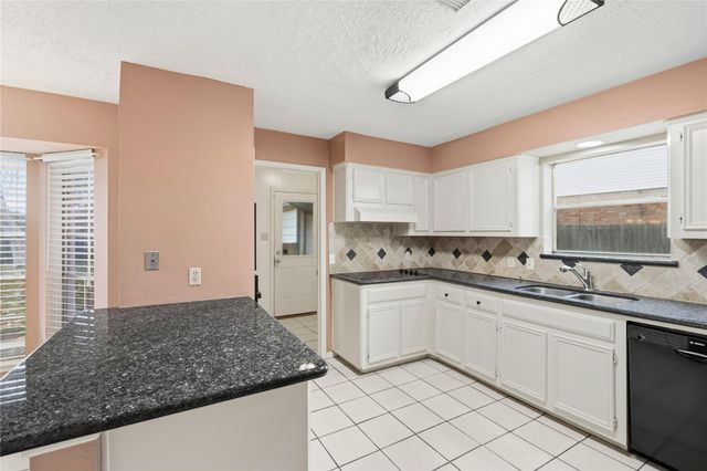 8115 Town Creek Drive, Houston, TX 77095