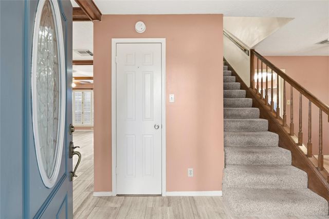 8115 Town Creek Drive, Houston, TX 77095