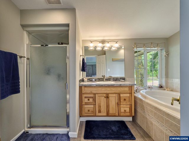 12175 W Stayton Rd, Aumsville, OR 97325