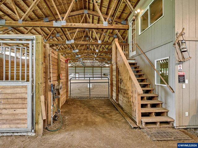 12175 W Stayton Rd, Aumsville, OR 97325