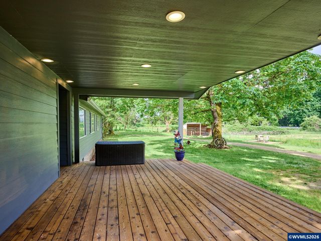 12175 W Stayton Rd, Aumsville, OR 97325