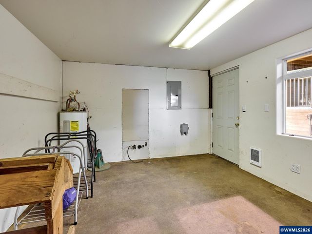 12175 W Stayton Rd, Aumsville, OR 97325