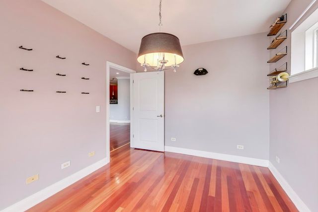 2224 W Touhy Avenue 3N, Chicago, IL 60645