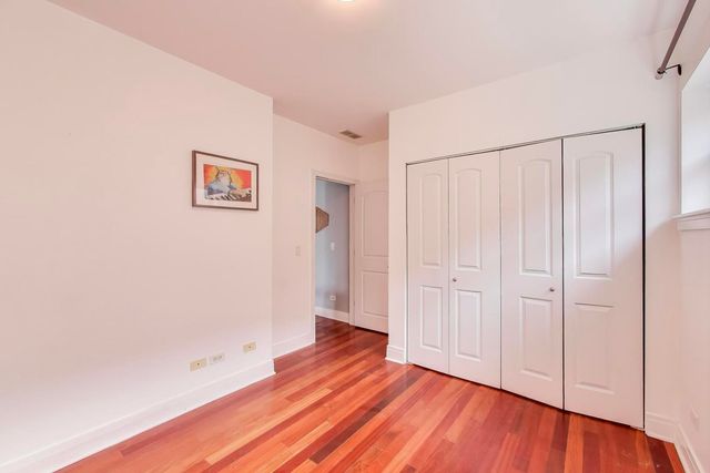 2224 W Touhy Avenue 3N, Chicago, IL 60645