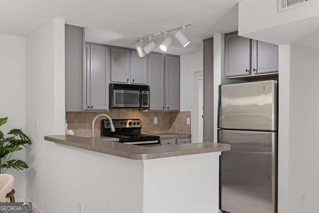 3650 Ashford Dunwoody Road NE 217, Atlanta, GA 30319