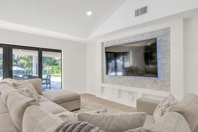 3155 64th ST SW, Naples, FL 34105
