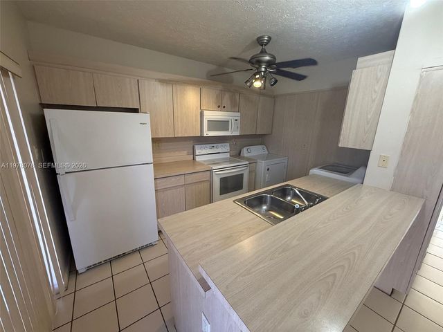 20612 SW 103rd Pl 20612, Cutler Bay, FL 33189