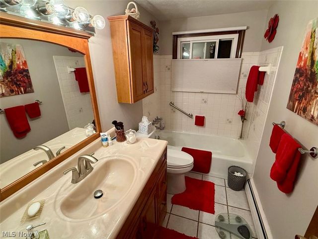 46 E Shore Boulevard, Eastlake, OH 44095