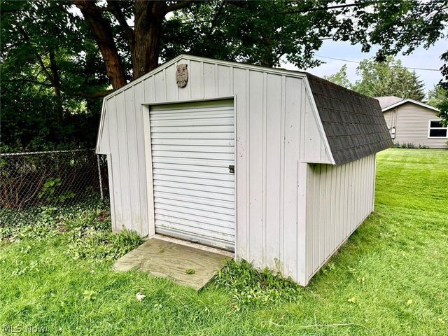 46 E Shore Boulevard, Eastlake, OH 44095