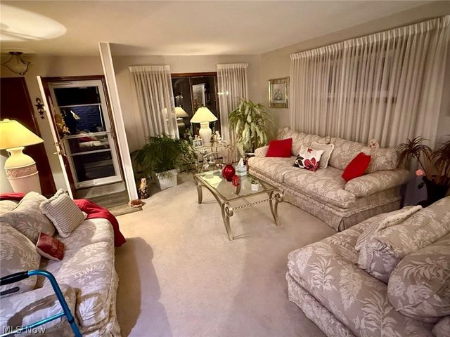 46 E Shore Boulevard, Eastlake, OH 44095