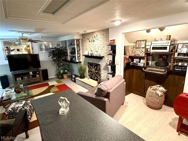46 E Shore Boulevard, Eastlake, OH 44095