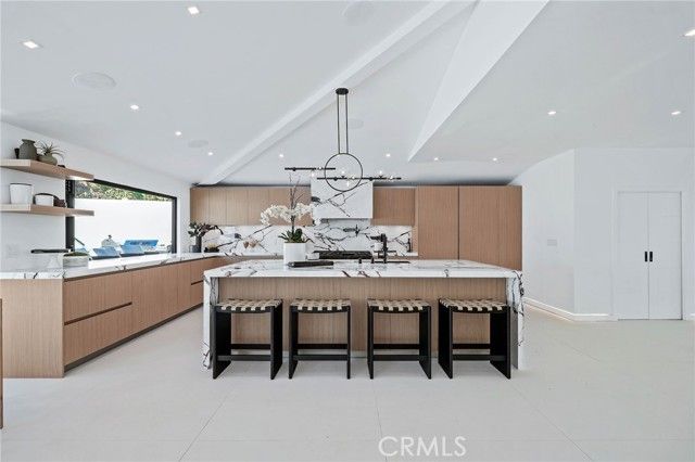 32346 Phantom, Rancho Palos Verdes, CA 90275