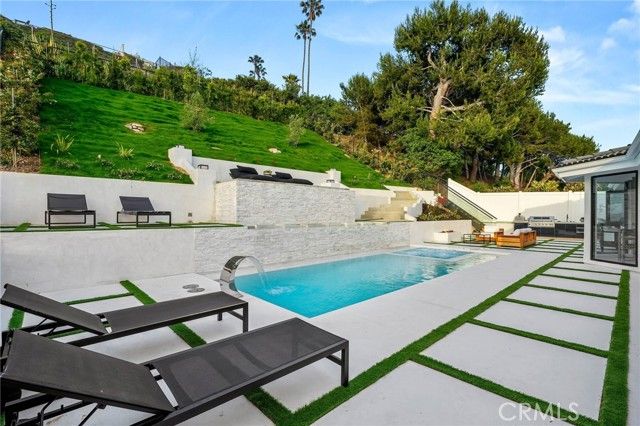 32346 Phantom, Rancho Palos Verdes, CA 90275