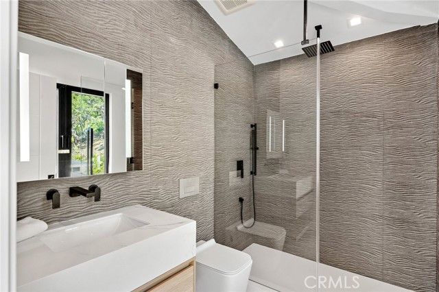 32346 Phantom, Rancho Palos Verdes, CA 90275