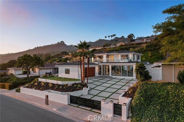 32346 Phantom, Rancho Palos Verdes, CA 90275