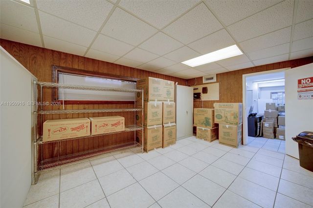 330 W 9th Street, Hialeah, FL 33010
