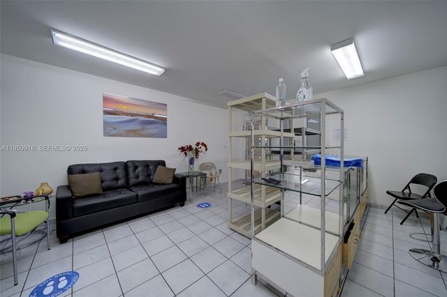 330 W 9th Street, Hialeah, FL 33010