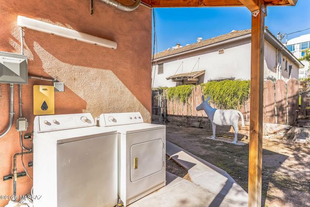 239 S 5th Avenue, Tucson, AZ 85701