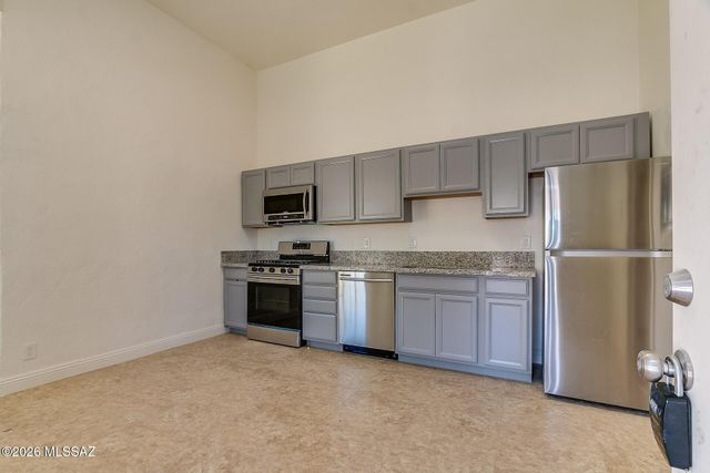 239 S 5th Avenue, Tucson, AZ 85701