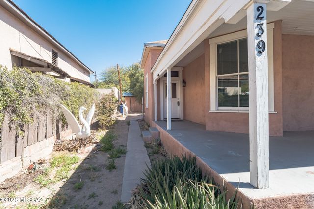 239 S 5th Avenue, Tucson, AZ 85701