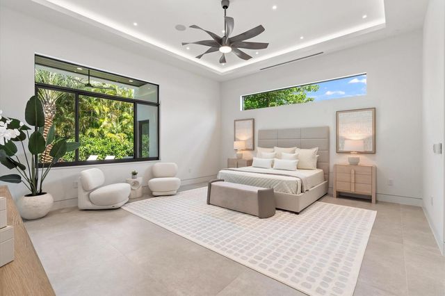 505 SE Atlantic Drive, Lantana, FL 33462