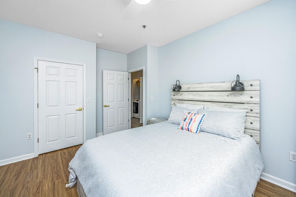 Image 36 of property listing at 1626 Telfair Way, Charleston, SC 29412