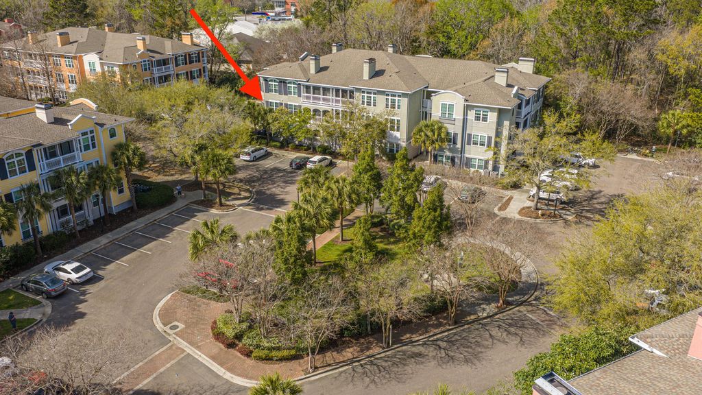 Image 43 of property listing at 1626 Telfair Way, Charleston, SC 29412