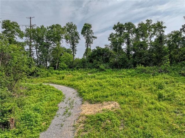 0 Nickson Rd, North Fayette, PA 15108