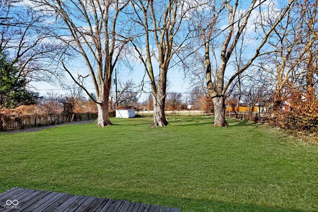 324 Lawndale Drive, Plainfield, IN 46168