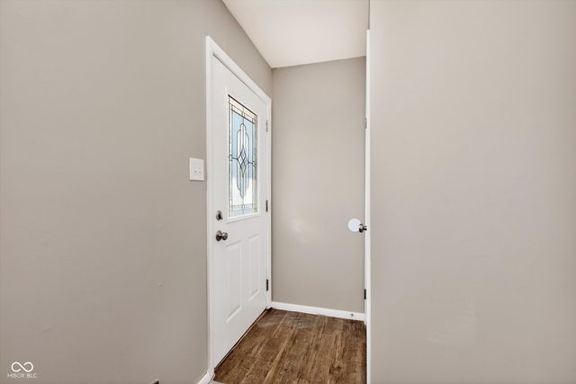 324 Lawndale Drive, Plainfield, IN 46168