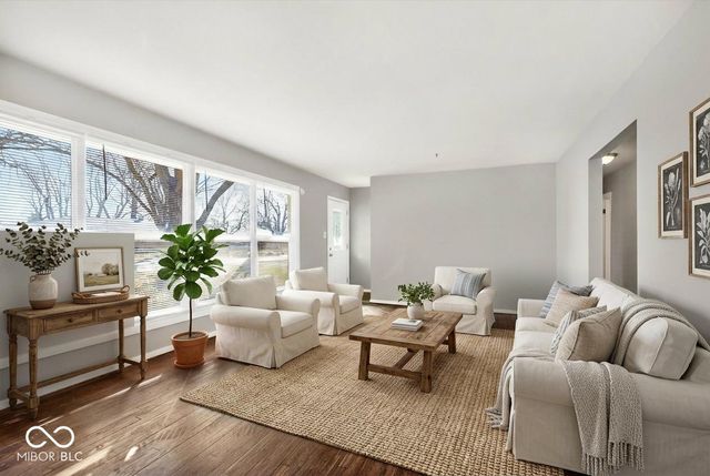 324 Lawndale Drive, Plainfield, IN 46168