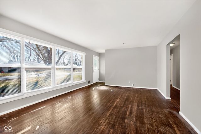 324 Lawndale Drive, Plainfield, IN 46168