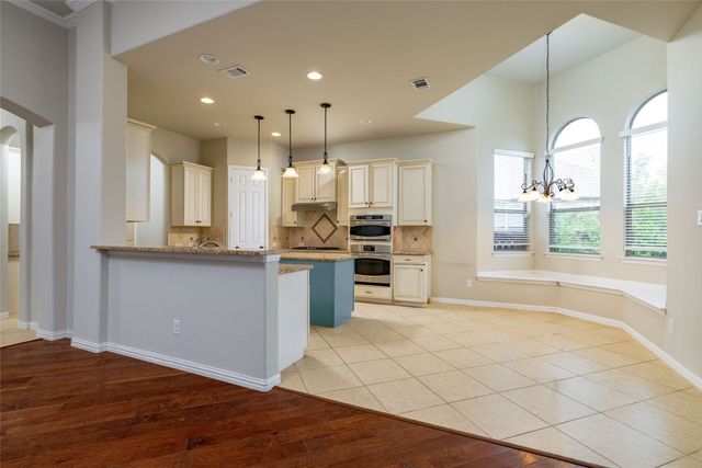 2004 Laurel Valley Drive, Keller, TX 76248