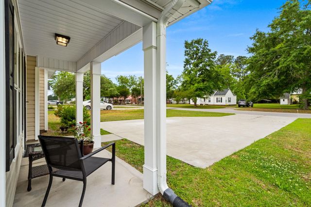 786 12th Ave., Aynor, SC 29511