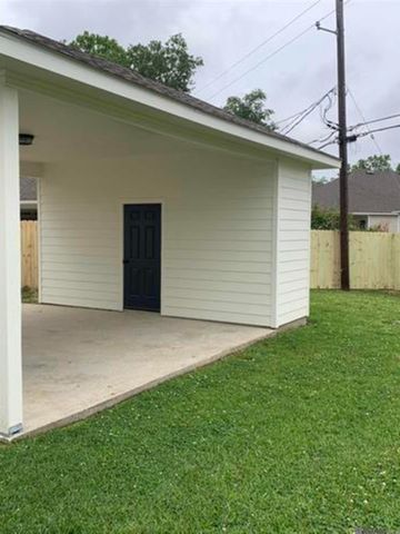 13411 Country Meadow Ave, Baton Rouge, LA 70816