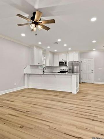 13411 Country Meadow Ave, Baton Rouge, LA 70816