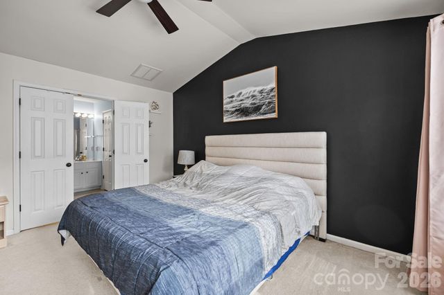 8216 Gossomer Bay Drive, Charlotte, NC 28270