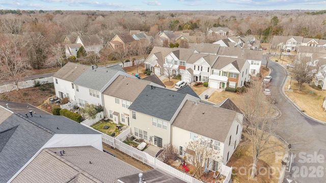 8216 Gossomer Bay Drive, Charlotte, NC 28270