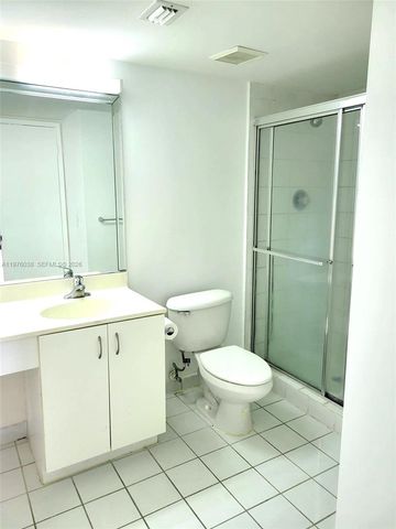 3300 NE 191st St 814, Aventura, FL 33180